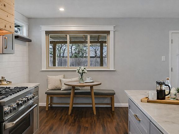 5th image of 6109 Merriwood Dr