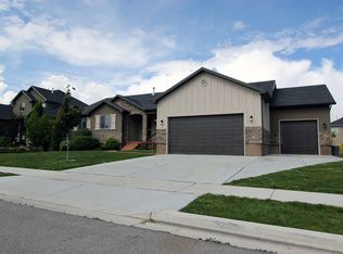 1692 S Country Ln, Lehi, UT 84043