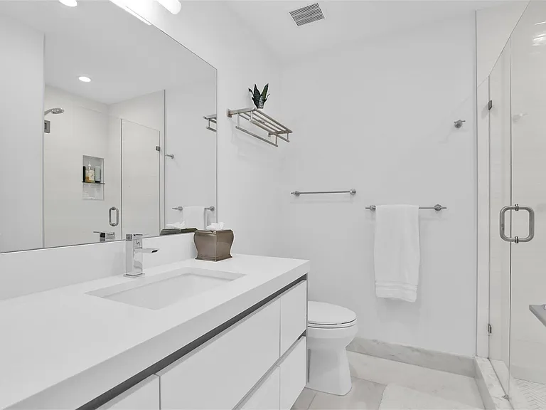 1035 Boca Cove Ln — Photo 45