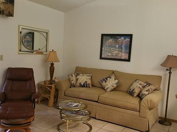 3rd image of 1027 Capri Isles Blvd APT 23