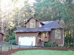 1060 Robbins Rd, Brookings, OR 97415