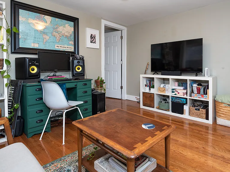 2165 E Susquehanna Ave #3 — Photo 1