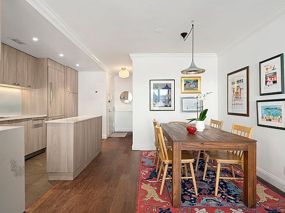 5th image of 115 E 9th St APT 14H