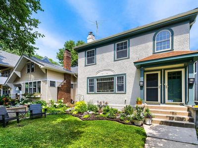 997 Saint Clair Ave, Saint Paul, MN, 55105