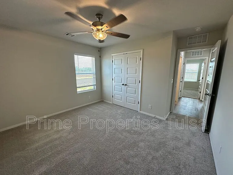 13441 S 72nd Ct E — Photo 22
