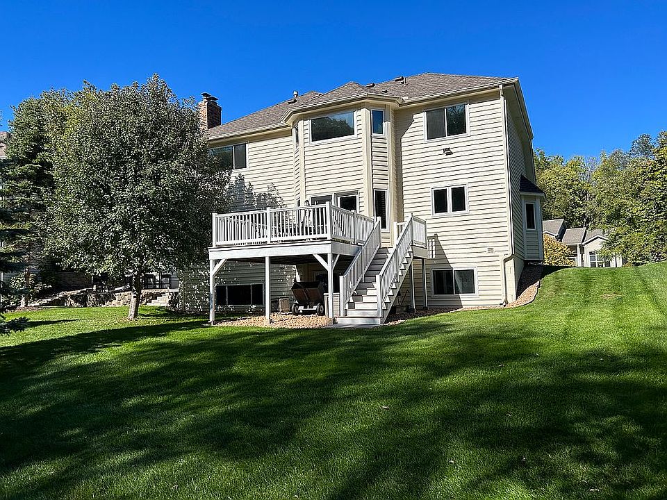 2nd image of 1372 Michelle Dr
