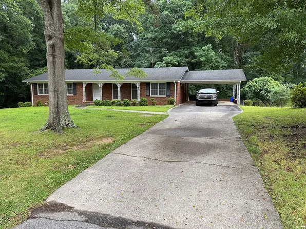 107 Briarwood Dr, Belton, SC 29627