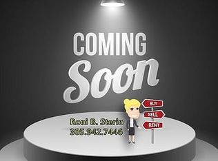 11032 Boston Dr, Hollywood, FL 33026