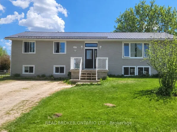 217 John St, Clearview, ON L0M 1S0