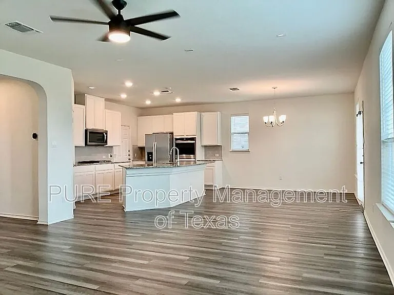 213 Asher Blue Dr #7 — Photo 6