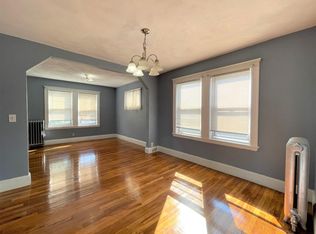 272 Chelsea St #1, Everett, MA 02149