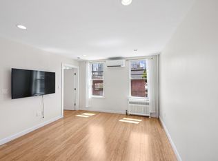 46-18 Vernon Blvd #2, Long Island City, NY 11101