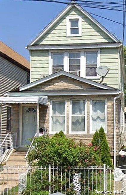 1st image of 111-29 168th St