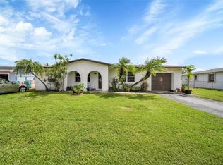 13382 SW 66th Ter, Miami, FL 33183