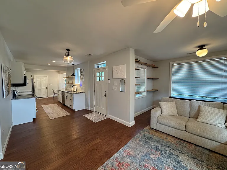 385 Best Dr — Photo 7