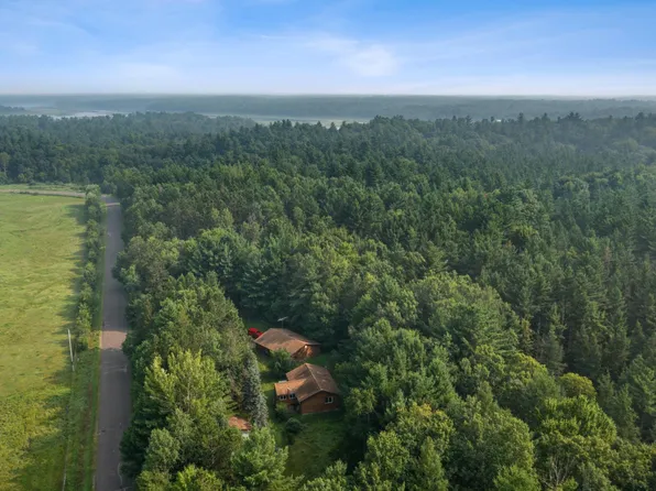 7288 Burnikel Rd, Siren, WI 54872