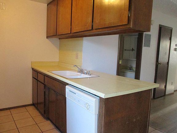 4th image of 4601 Karbet Way APT 10