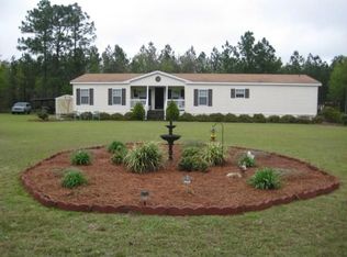 276 Oglesby Pond Ln, Portal, GA 30450