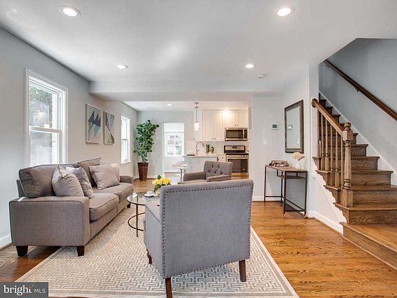 5th image of 2721 Fort Dr