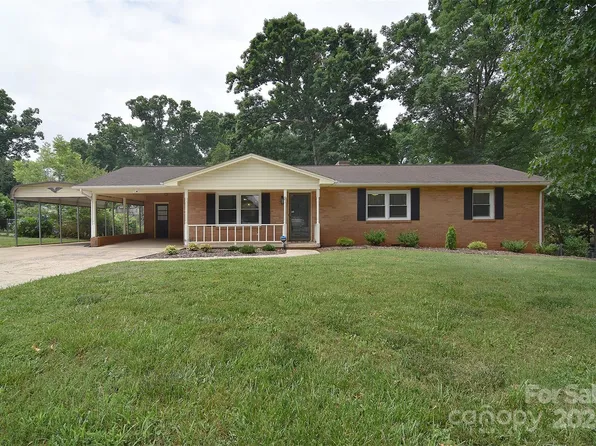 5208 Spring Ln, Shelby, NC 28152