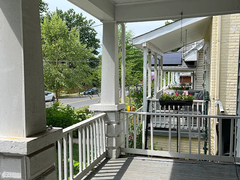 3711 22nd St NE — Photo 14