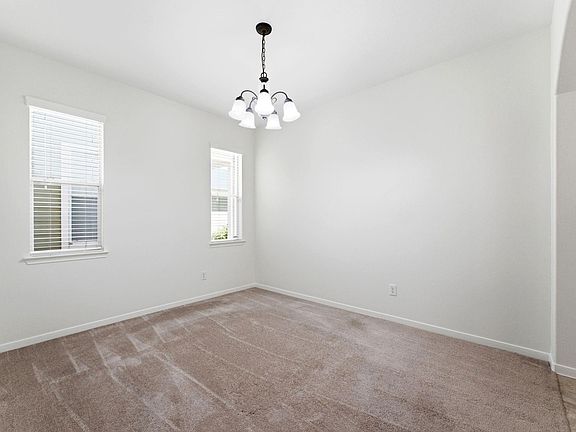 4th image of 6407 Wilshire Rdg