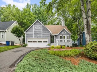 64 Carrisbrooke Ln, Winston Salem, NC 27104