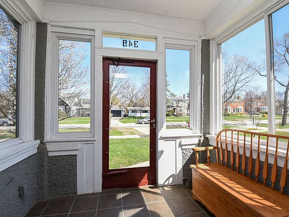 2nd image of 349 Blackhawk Rd