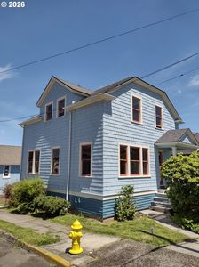 612 Harrison Ave, Astoria, OR, 97103