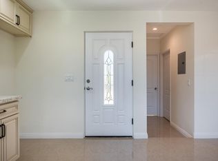 10152 Laurel Canyon Blvd #A, Pacoima, CA 91331