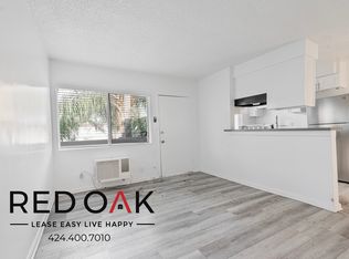 1221 1/4 S Atlantic Blvd #214, Alhambra, CA 91803