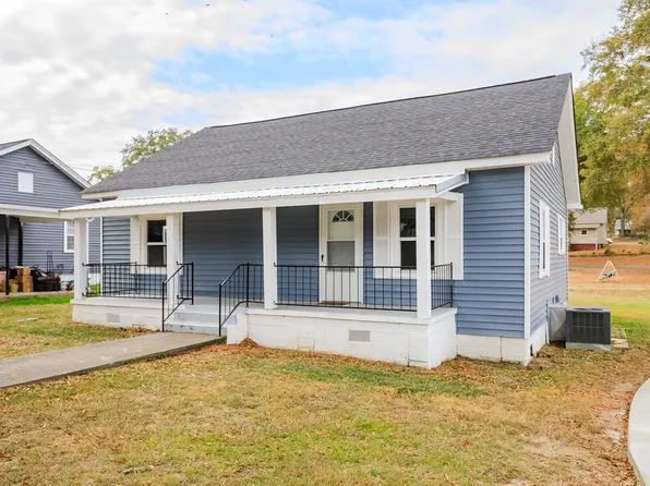 271 Elm St, Trion, GA 30753