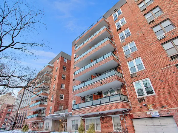 525 Ocean Pkwy APT 4J, Brooklyn, NY 11218