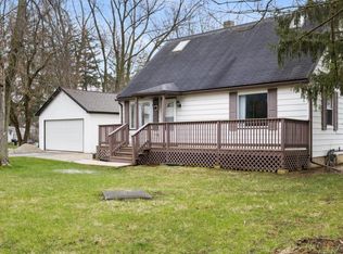 3717 Flossmoor Rd, Flossmoor, IL 60422