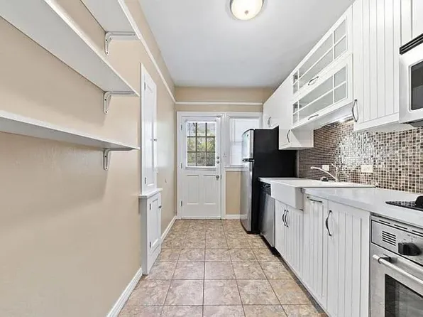 268 E Lullwood, 268 E Lullwood Ave APT 1, San Antonio, TX 78212
