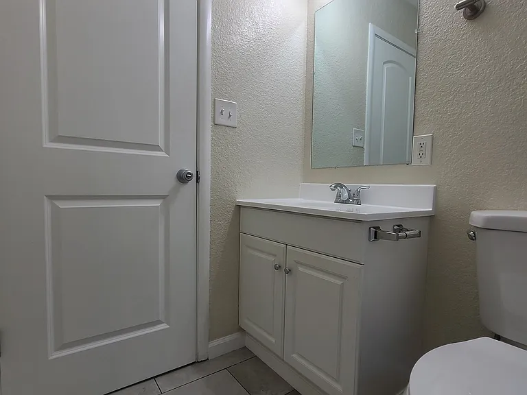 1830 Richardson St #1 — Photo 12