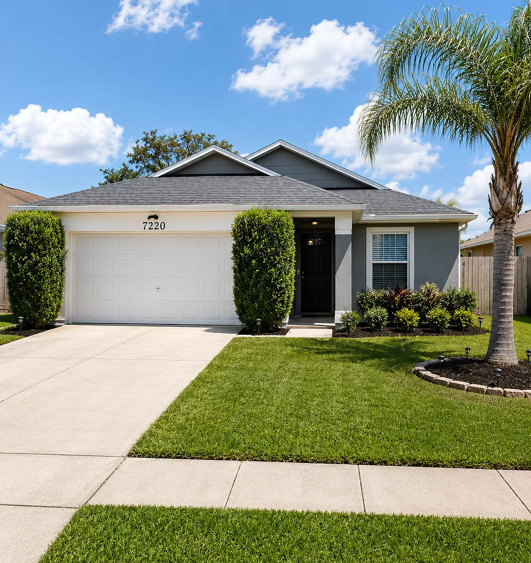 3 bed, 1215 sqft, $2,925 — Photo 1