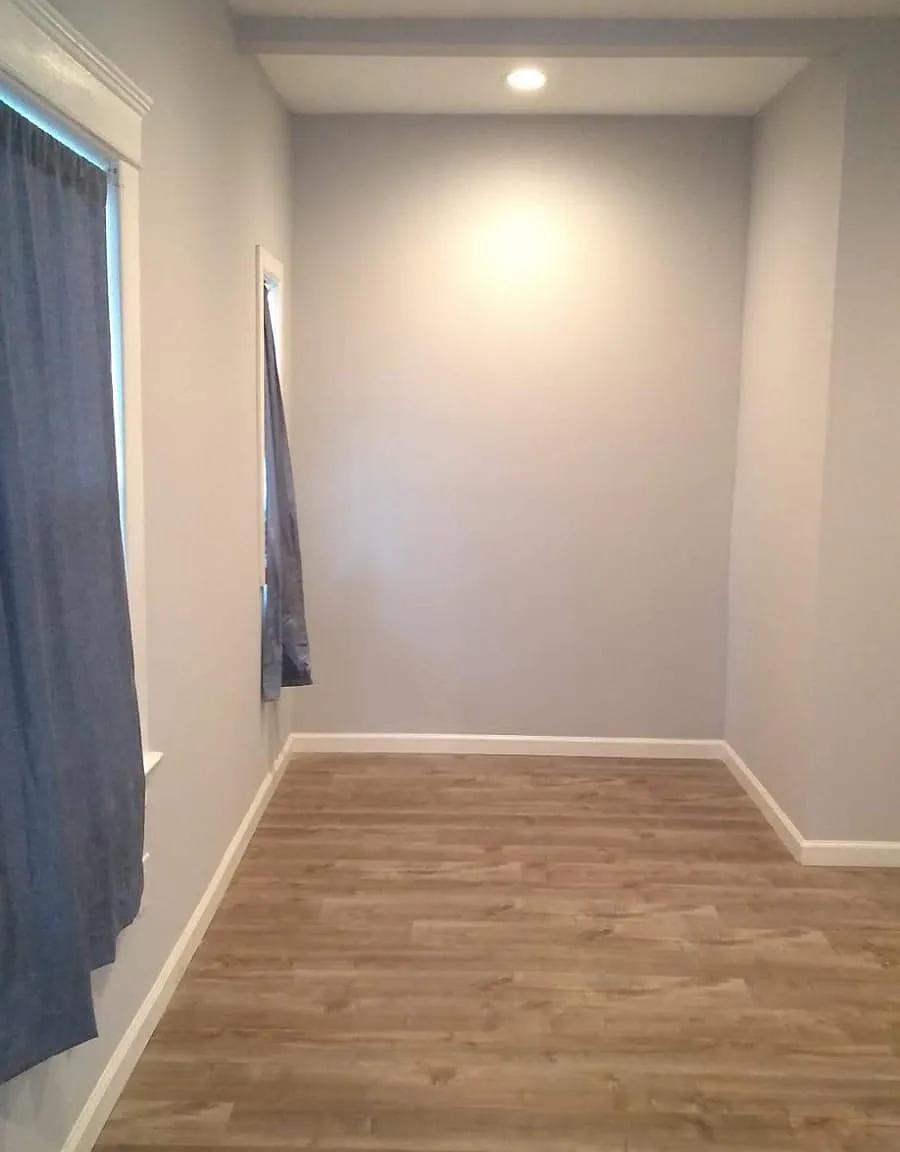 5347 Monroe St — Photo 2