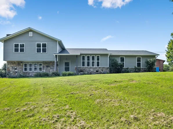 213 Chapman Overlook Dr, Seymour, TN 37865