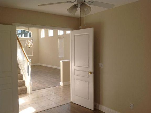 3rd image of 44 Grand Fir Dr