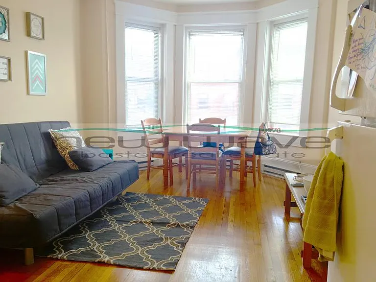 881 Huntington Ave #5 — Photo 9