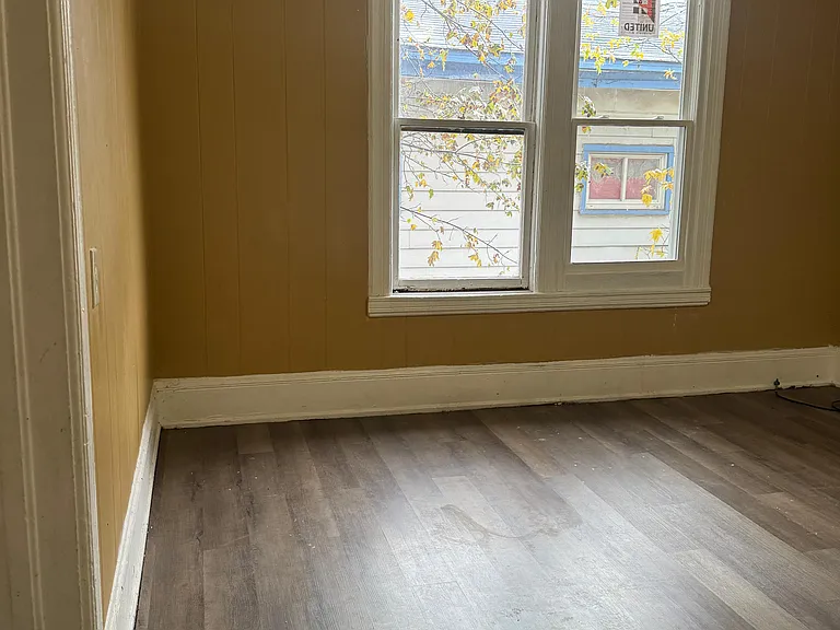 1102 Butternut St #2 — Photo 10