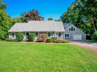 383 Point Rd, Marion, MA 02738