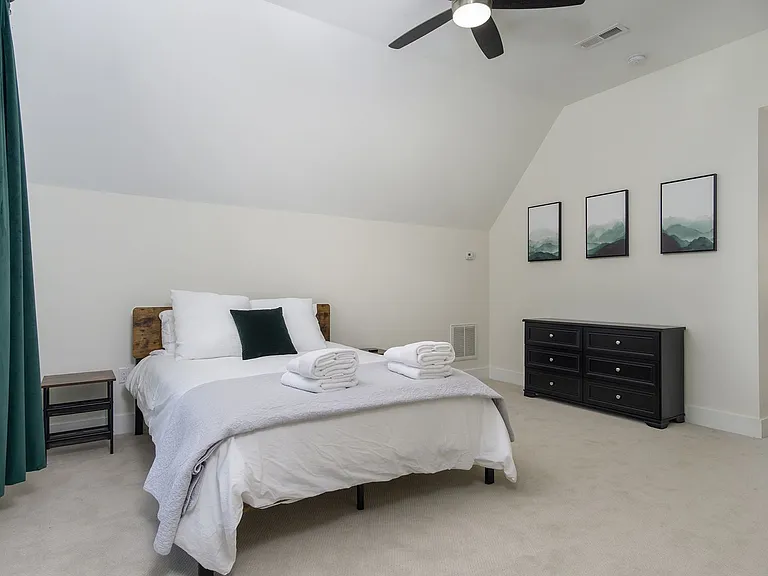 27 M L Reagan Dr — Photo 24