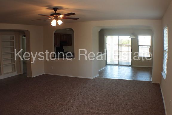 2nd image of 2107 Woodway Dr