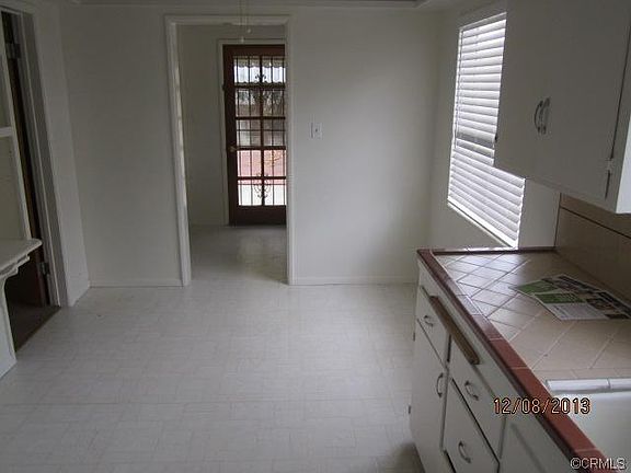 4th image of 3138 Mary Ann Ln
