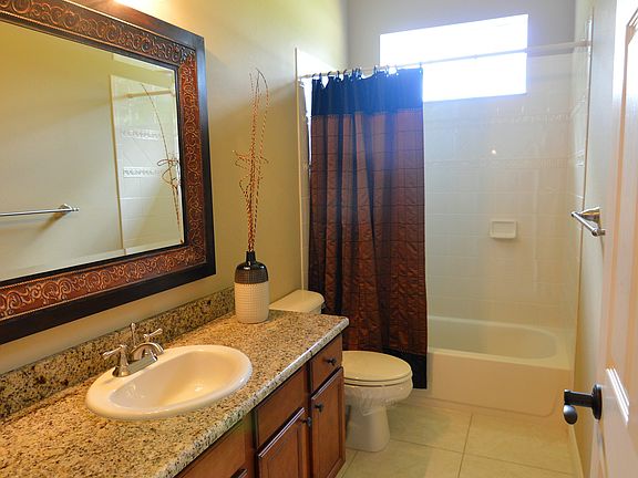 4th image of 11521 Arlhuna Way