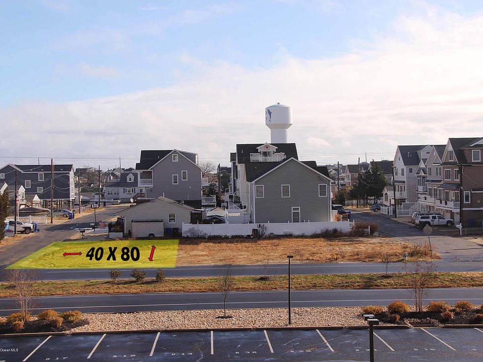 1st image of 1926 Bay Blvd