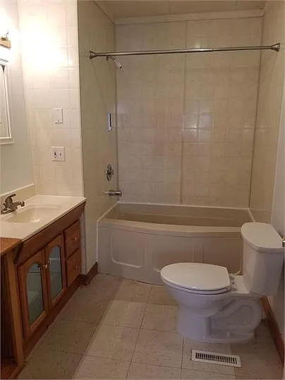 228 Aspen Ave SE — Photo 11