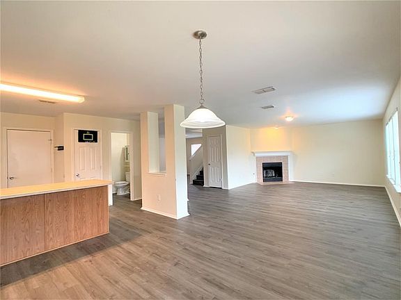 5th image of 5729 Mariposa Dr